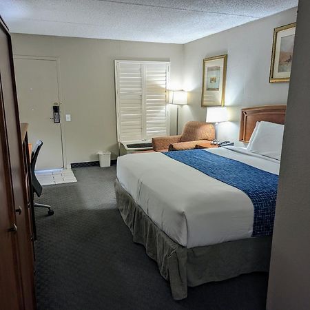 Travelodge By Wyndham Pueblo Eksteriør billede