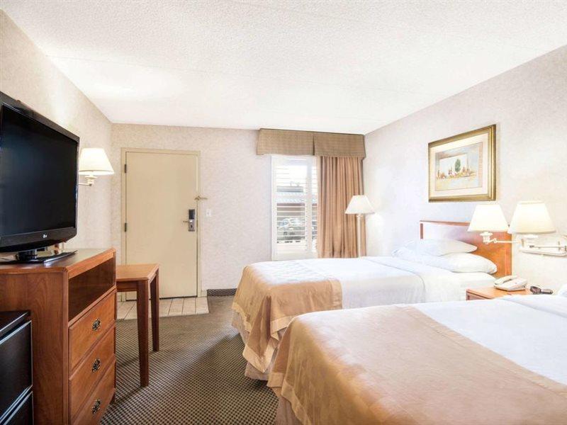Travelodge By Wyndham Pueblo Eksteriør billede